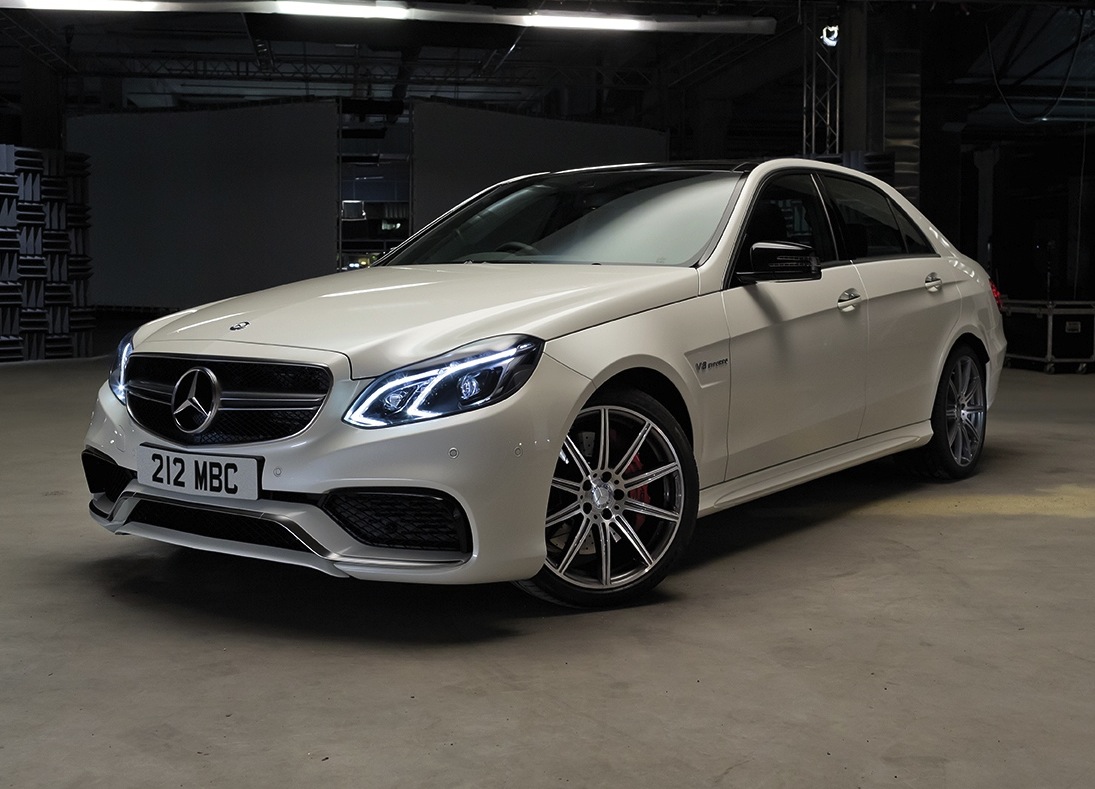 Мерседес e amg