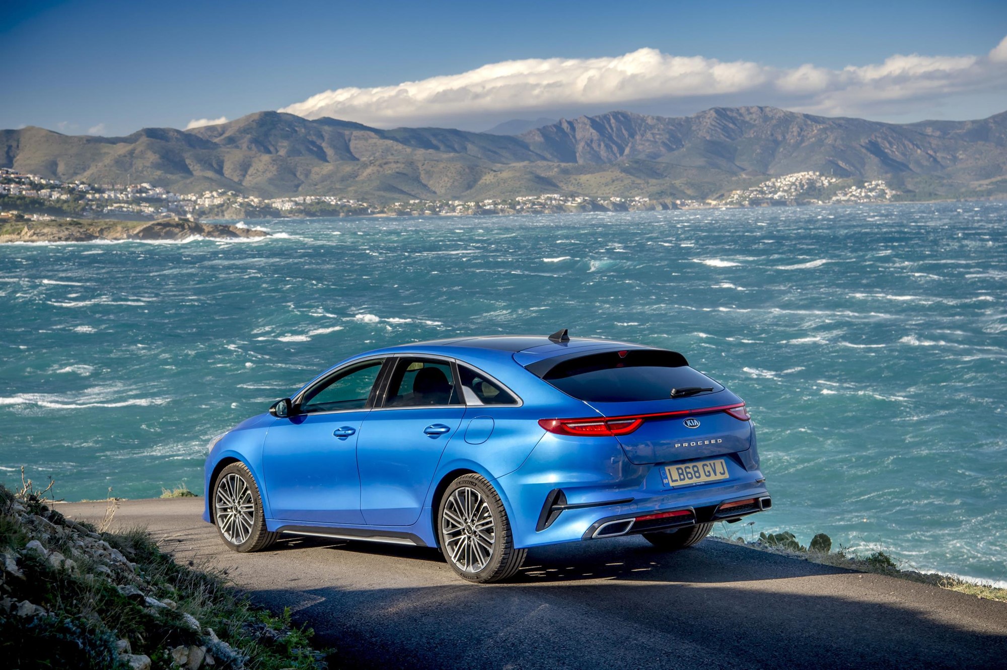 Pictures Kia ProCeed GTLine S 2019 Car galleries