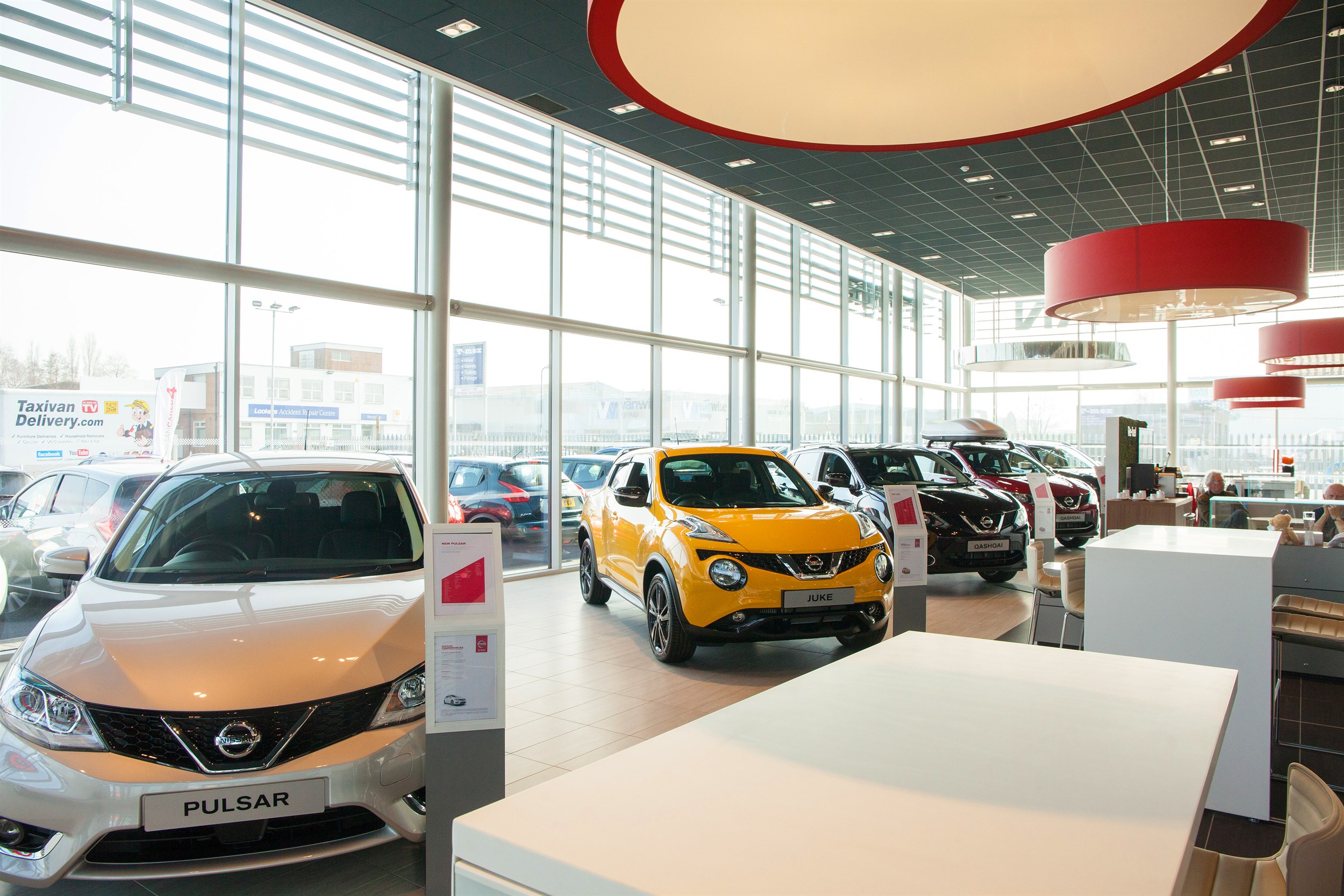 Motorline Nissan, Maidstone, Kent Dealership galleries