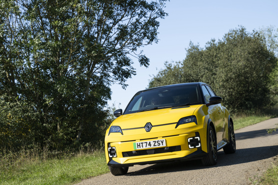 Drivers name Renault 5 UK's favourite new car