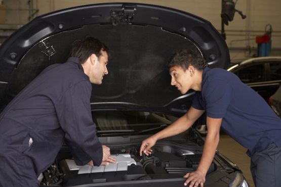Automotive apprenticeships 25% below pre-pandemic levels