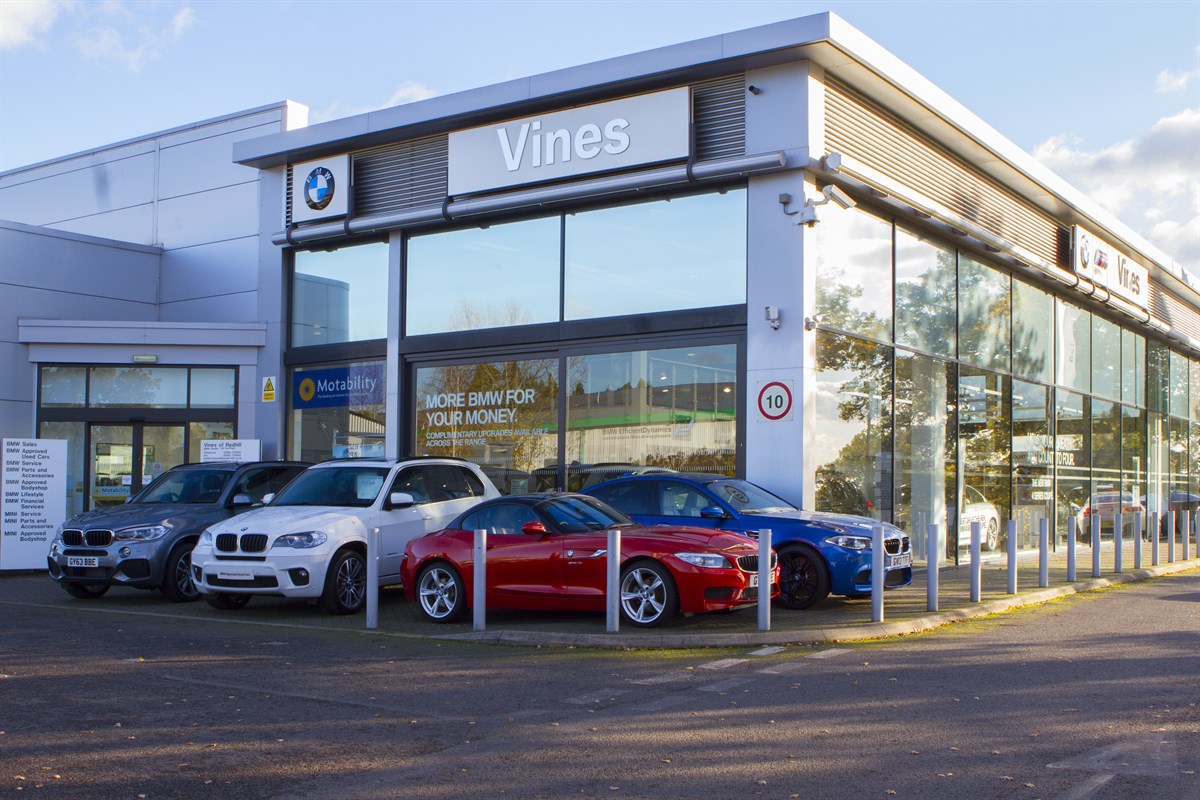 Vines Group renews partnership with Accident Exchange