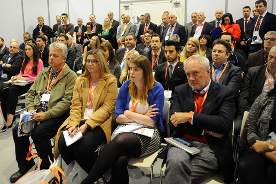 Expert F&I advice from Automotive Management Live - AM-online