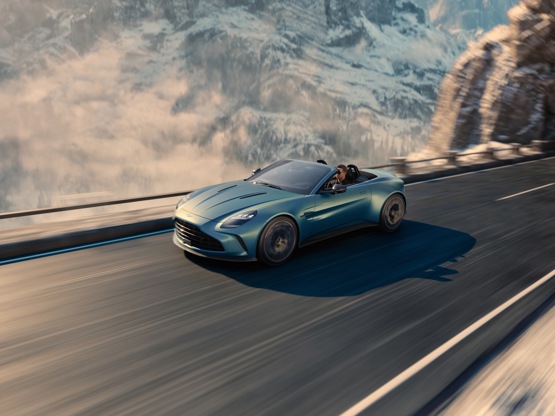 Aston Martin prepares Vantage Roadster for Q2 launch