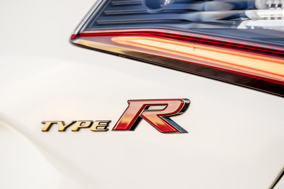 3D LED TYPE R Type-R Logo Emblem Light Car Front Grille Badge Lamp for  Honda Accord CR-V Civic Fit HR-V Pilot Ridgeline