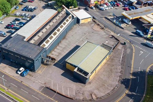 Oldham showroom sells for well above guide price