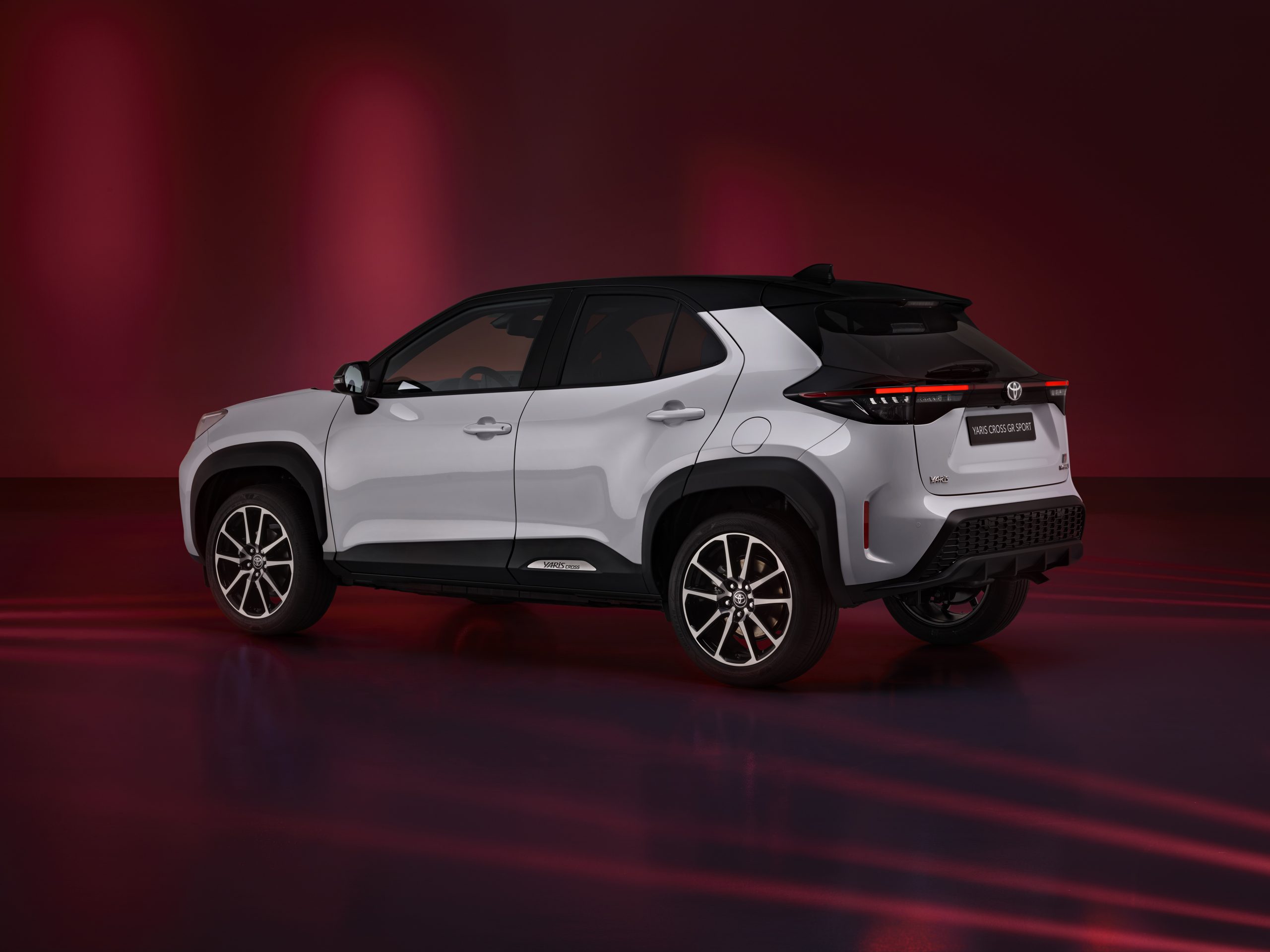 Toyota Yaris Cross gains GR Sport trim (gallery)