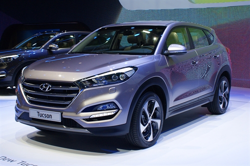 Hyundai Tucson front Geneva Motor Show 2015